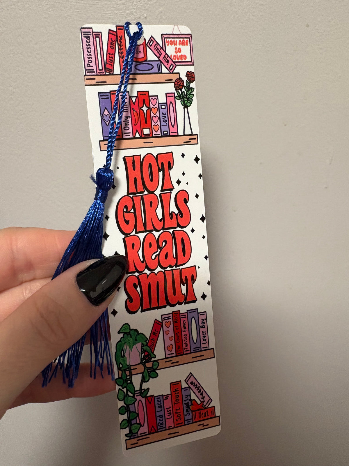 Hot girls read smut