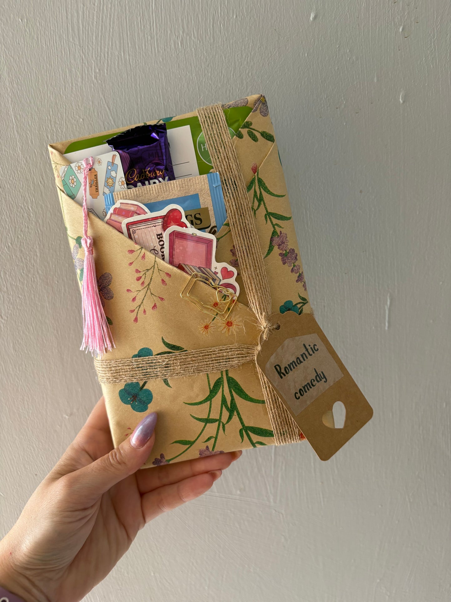 Blind date with a book - Romantic comedy
