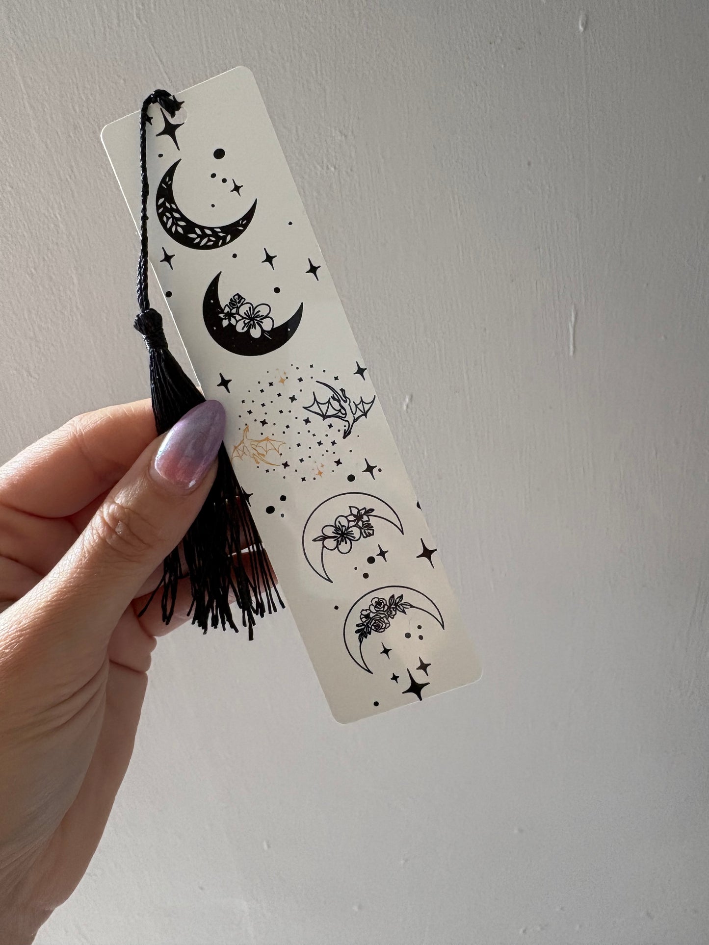 Fourth wing bookmark 1