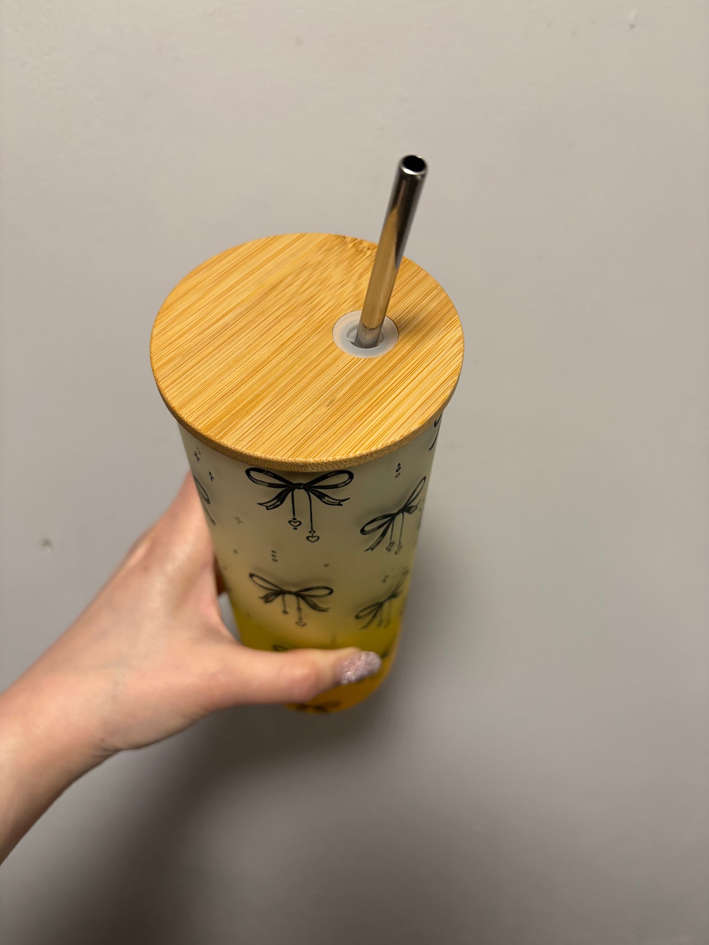 Bow Ombré Libby tumbler