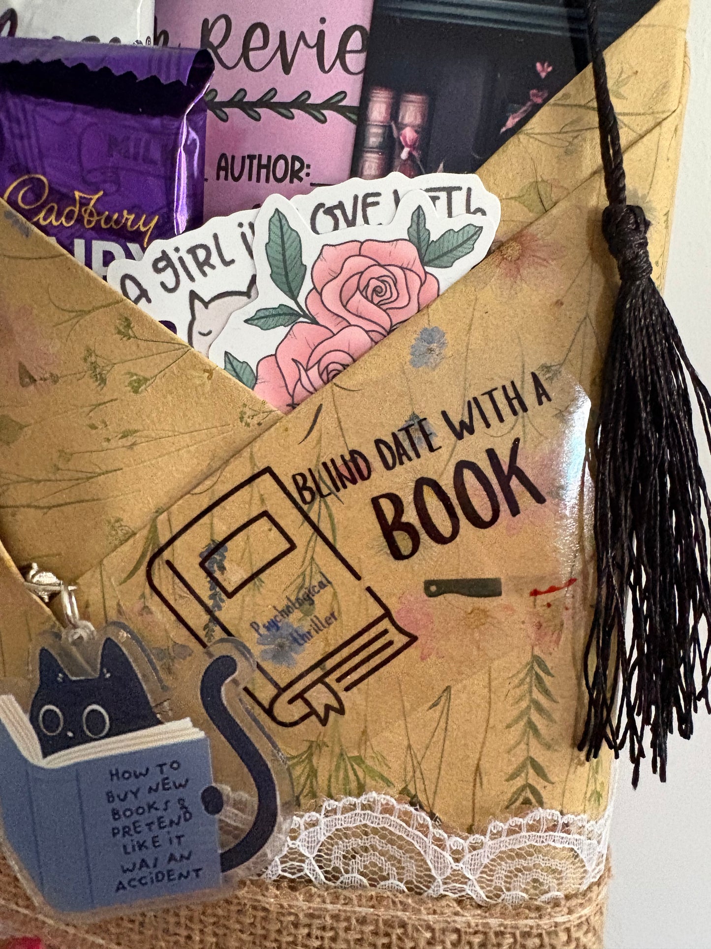 Blind date with a book - psychological thriller