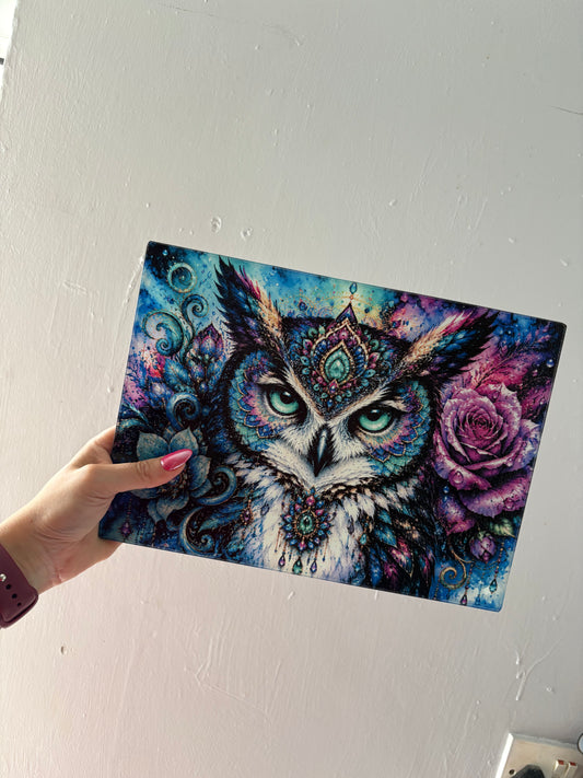 Stain glass owl - chopping board